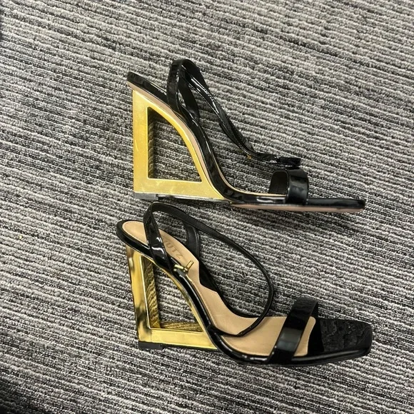 Filipa Black Patent Leather Sculpted High Heel Sandals